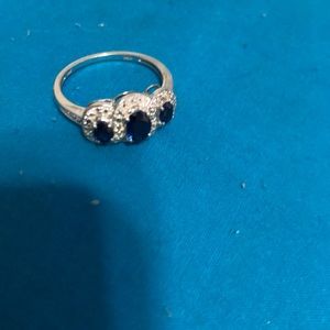 10 carat Gil sapphire ring